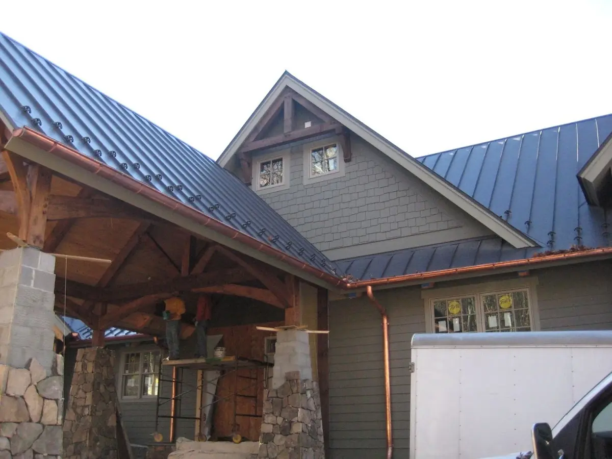 Craftsman Roofing team delivering quality roofing work in Arcturus